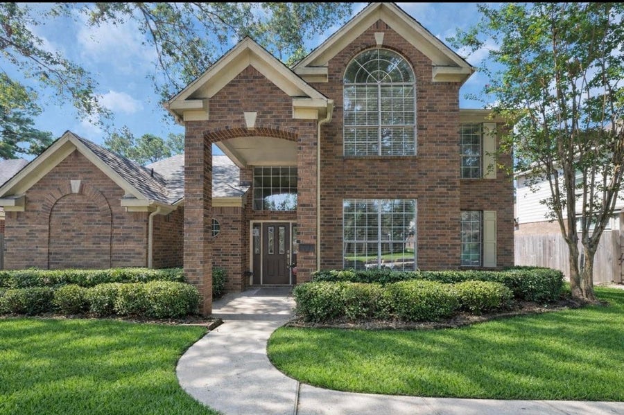 Property photo for 3834 Echo Mountain Drive, Kingwood, TX