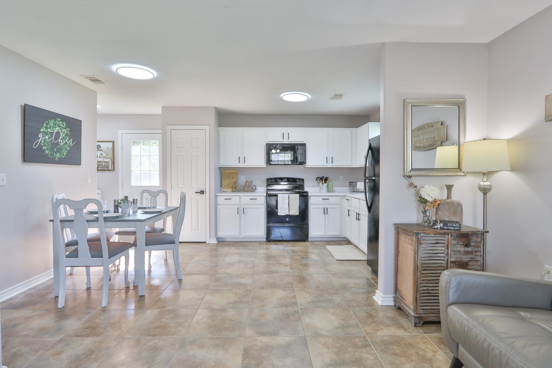 4002 Avenue N 1/2, Santa Fe, TX 77510 4002 Avenue N 1/2, Santa Fe, TX 77510