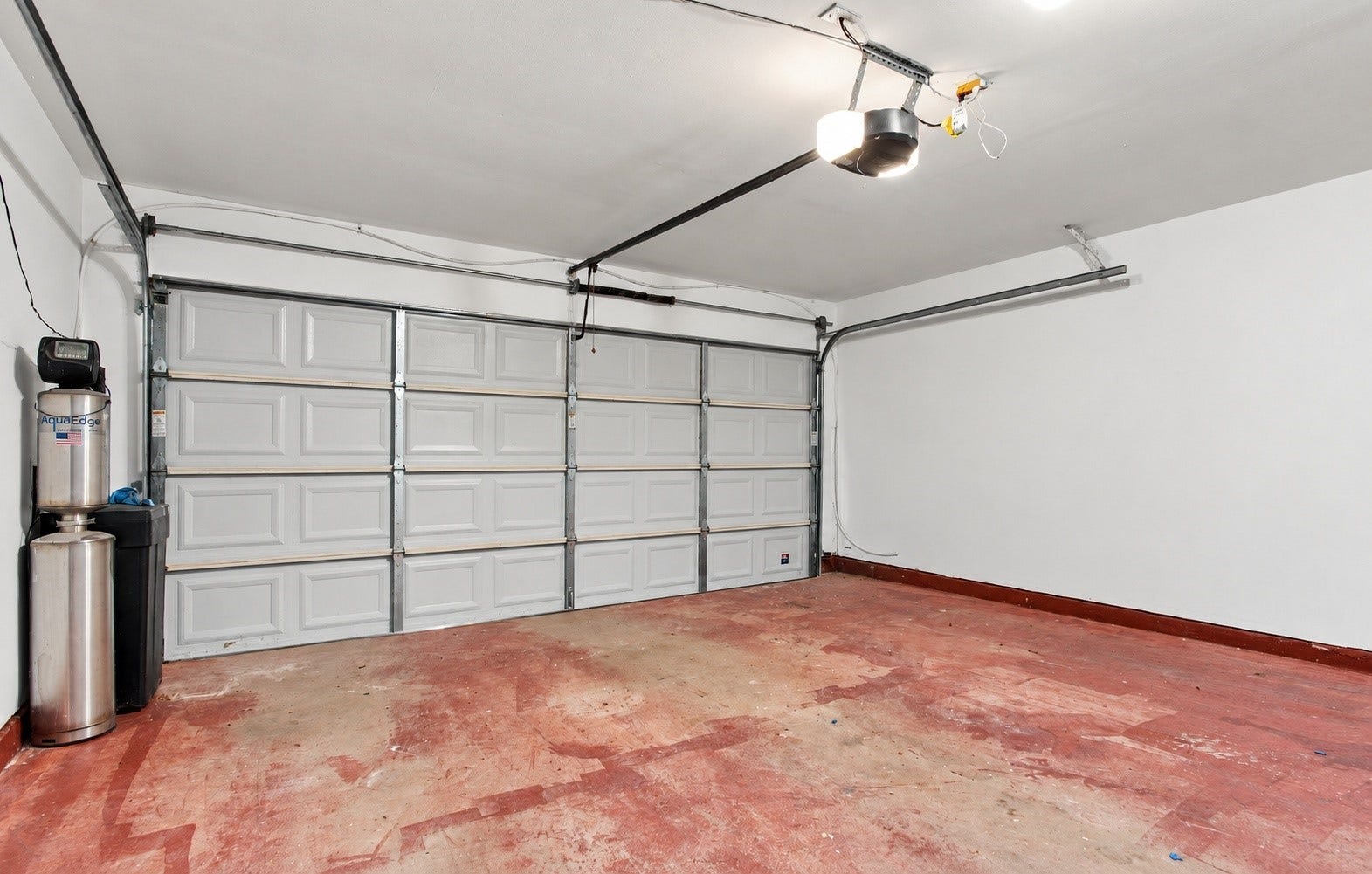 16111 Wisteria Hill Street, Houston, TX 77073 The home has a AquaEdge water filtration located in the garage!