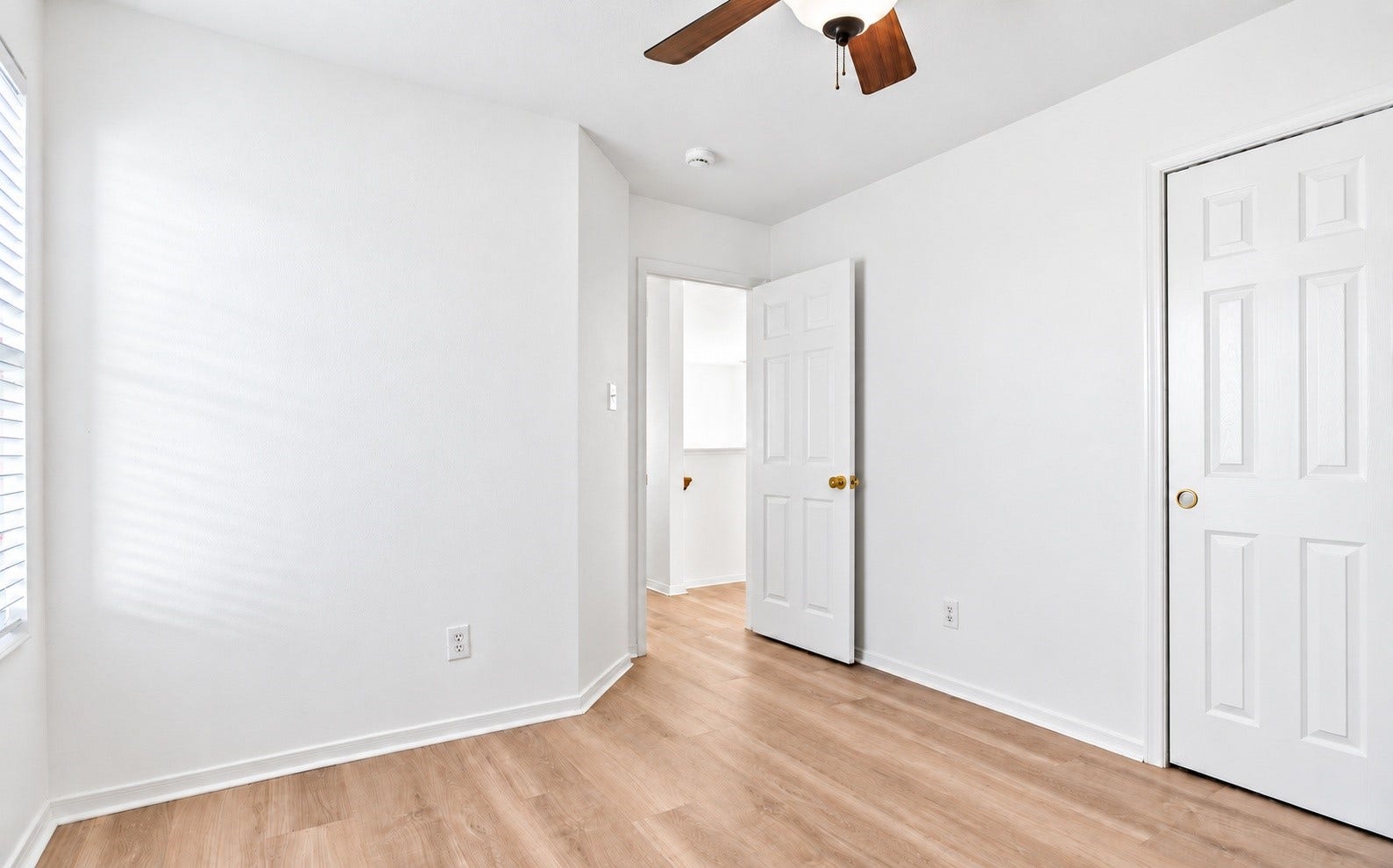16111 Wisteria Hill Street, Houston, TX 77073 Another angle of the bedroom!