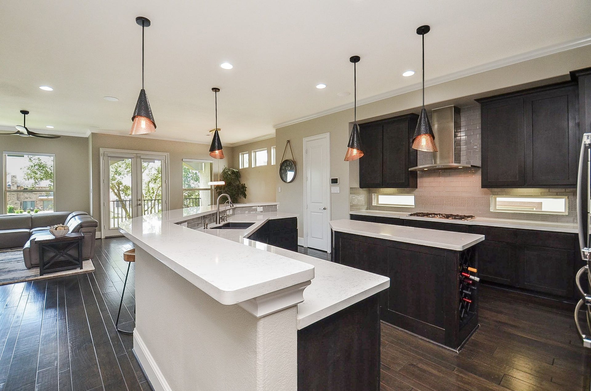 1122 Old Oyster Trail, Sugar Land, TX 77478