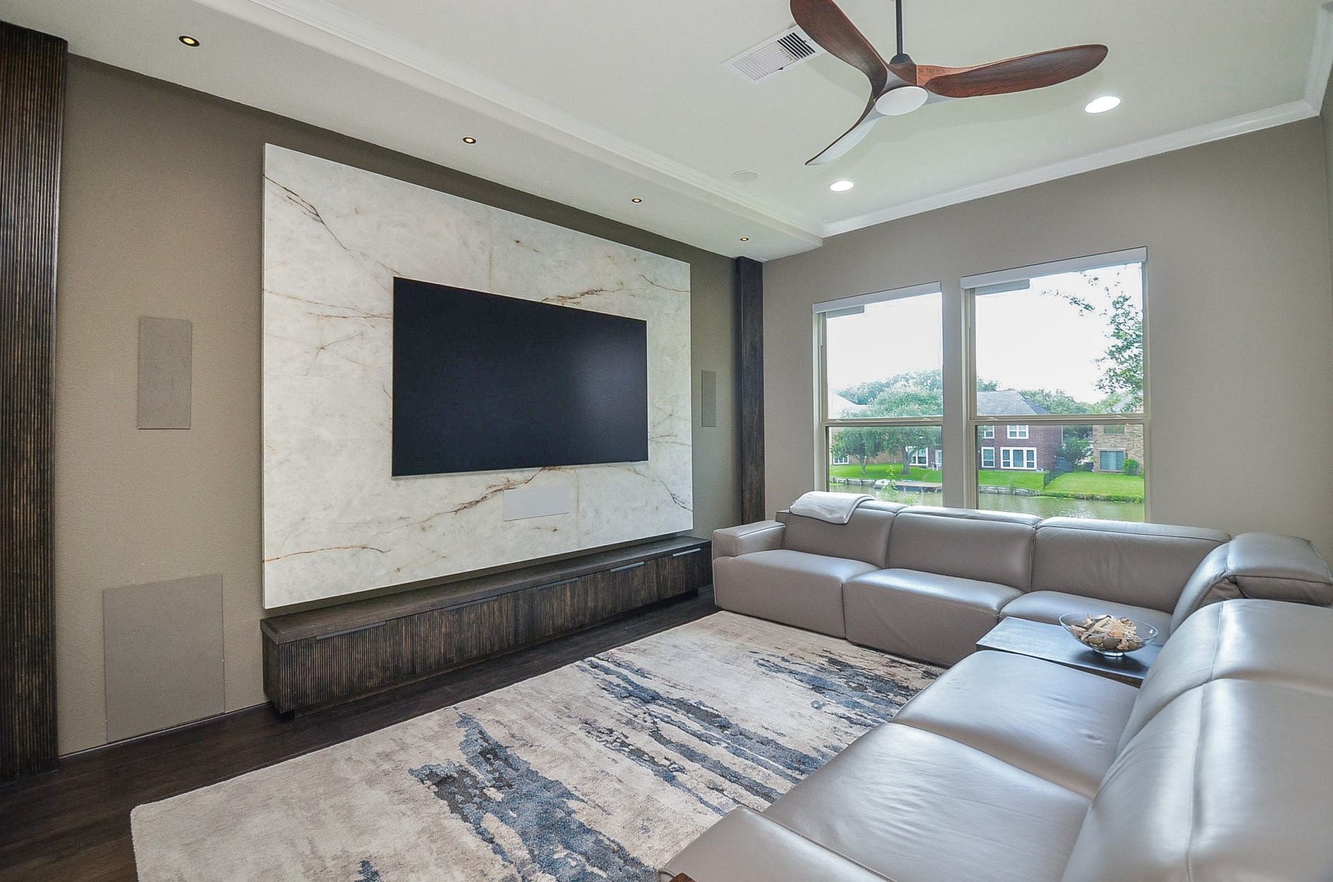 1122 Old Oyster Trail, Sugar Land, TX 77478