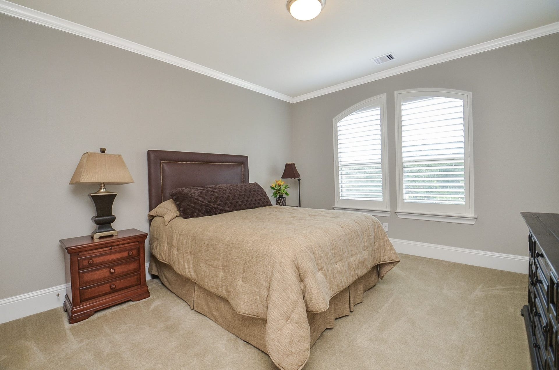 1122 Old Oyster Trail, Sugar Land, TX 77478