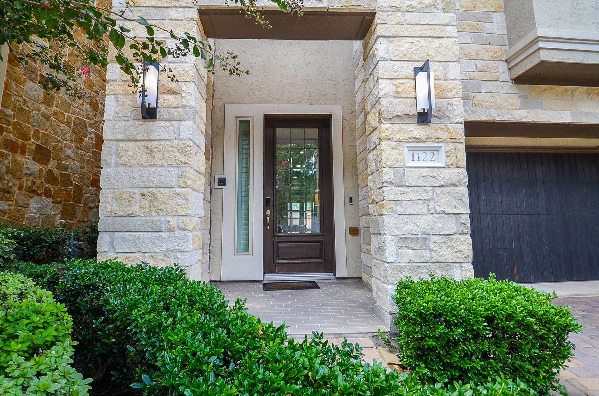 1122 Old Oyster Trail, Sugar Land, TX 77478