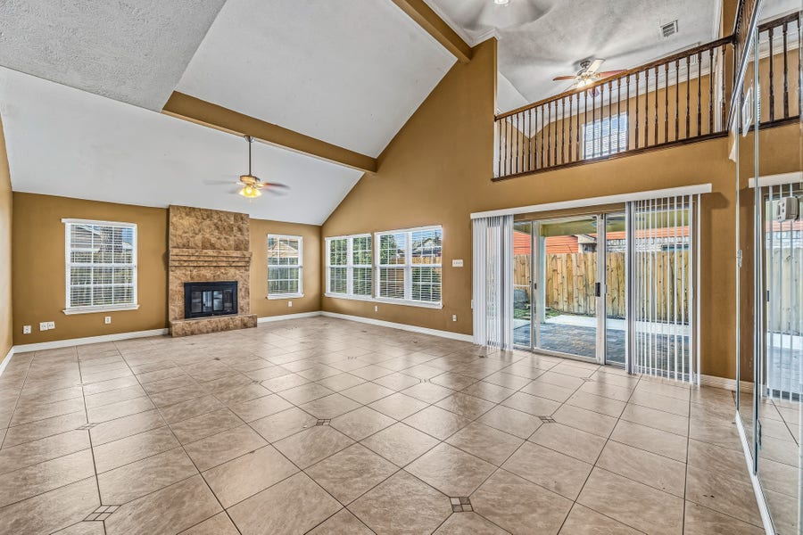 Property photo for 11510 Pagoda Drive Drive, Houston, TX