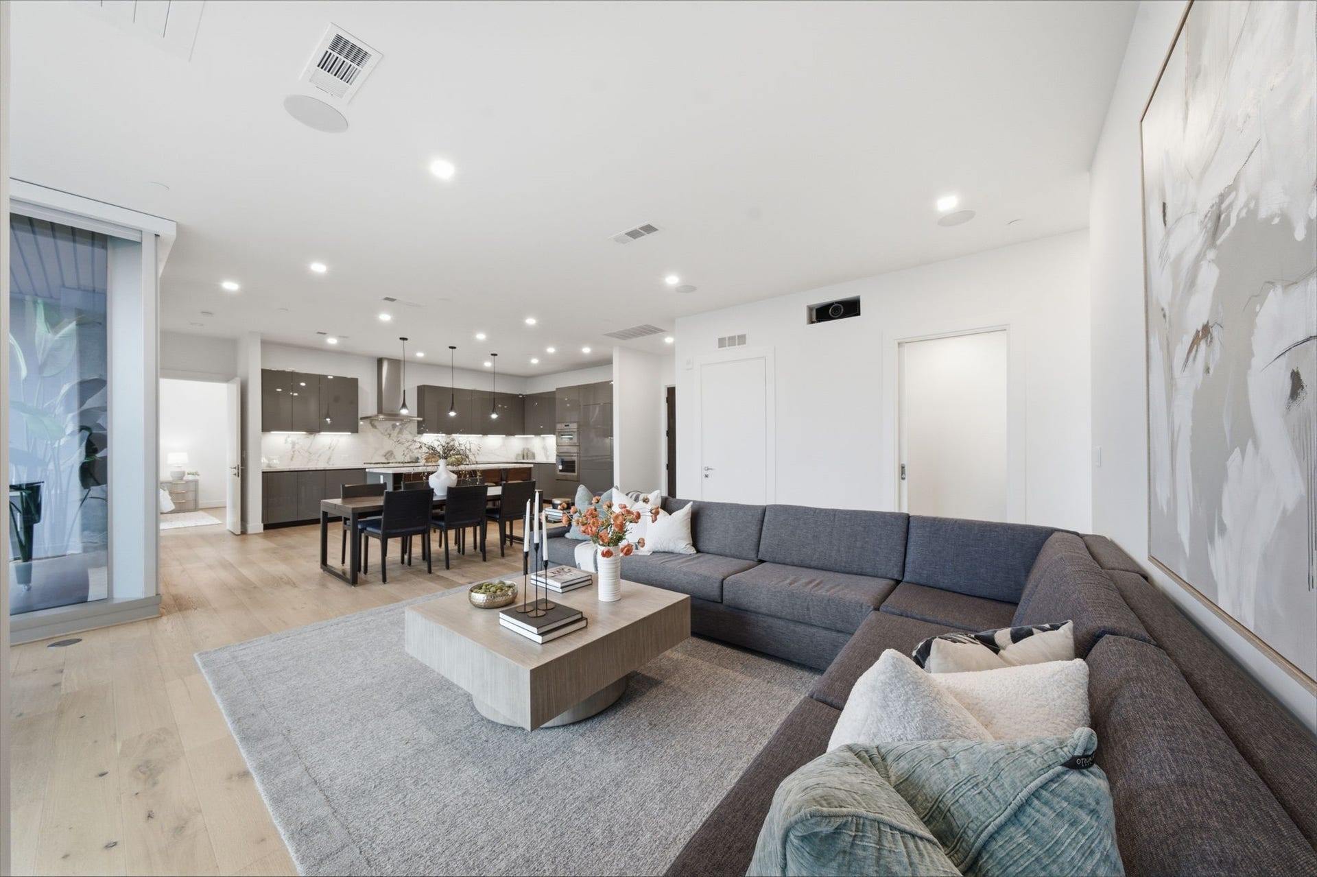 1711 Allen Parkway, #2705, Houston, TX 77019