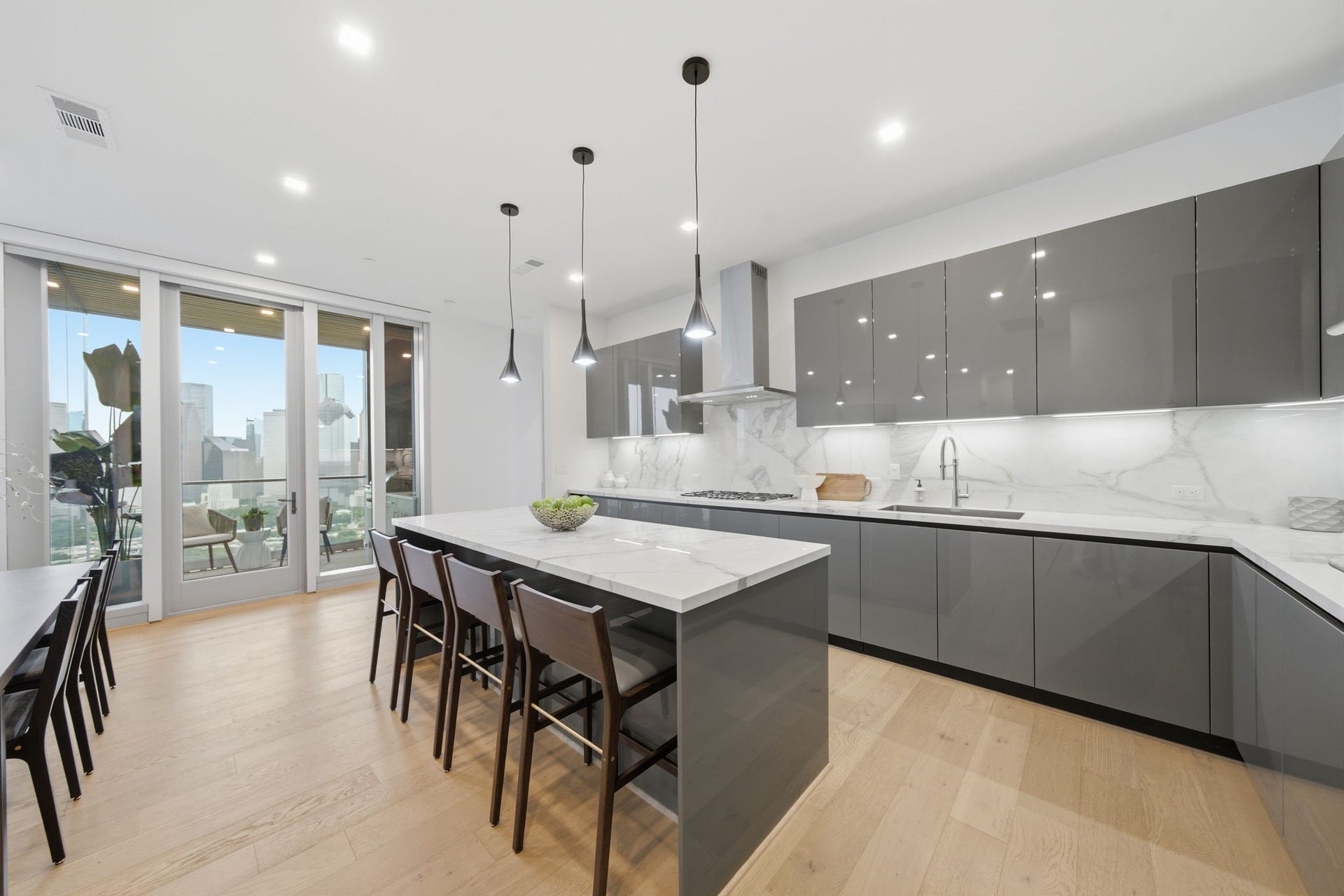1711 Allen Parkway, #2705, Houston, TX 77019
