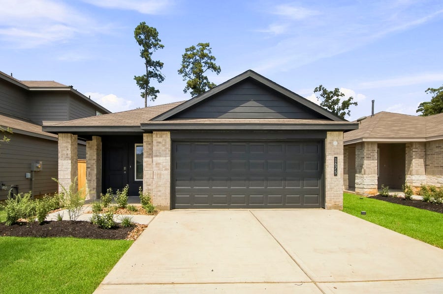 Property photo for 1675 Portia Lane, Conroe, TX