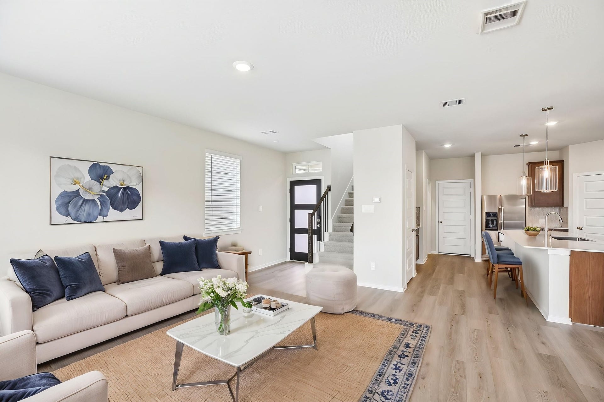 Photo is not of the actual home, but is an inspirational photo of the builder's model and may depict options, furnishings, and/or decorator features that are not included.