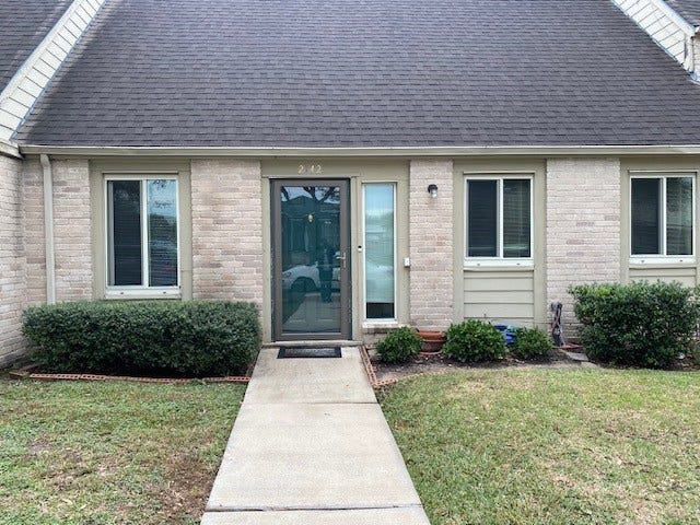Property photo for 2142 Greenbriar Colony Drive, Houston, TX