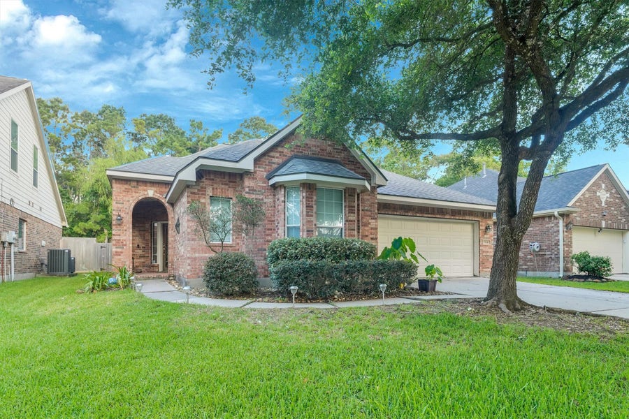 Property photo for 25616 Tiverton Forest Court, Porter, TX