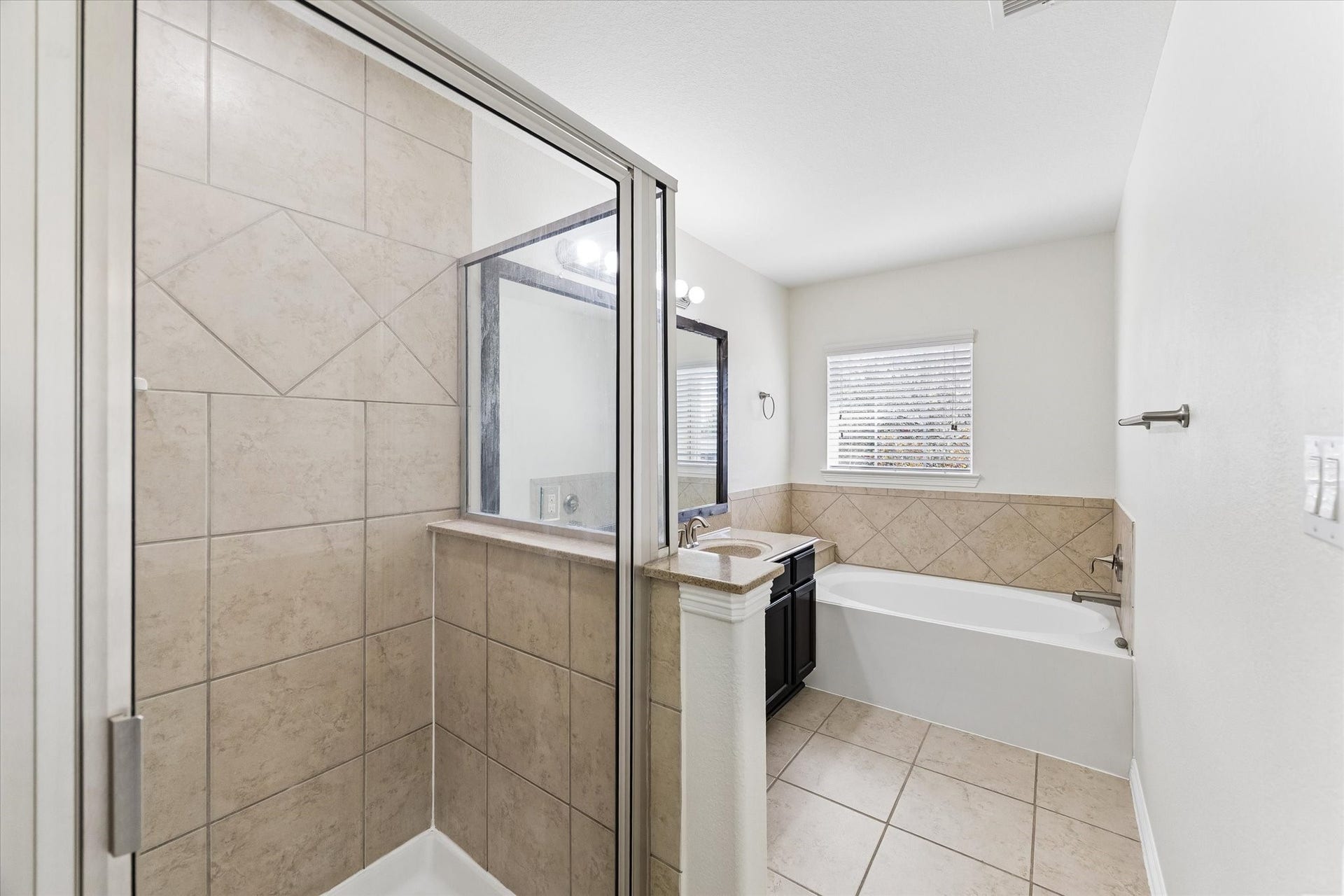 10942 Chazenwood Drive, Houston, TX 77064