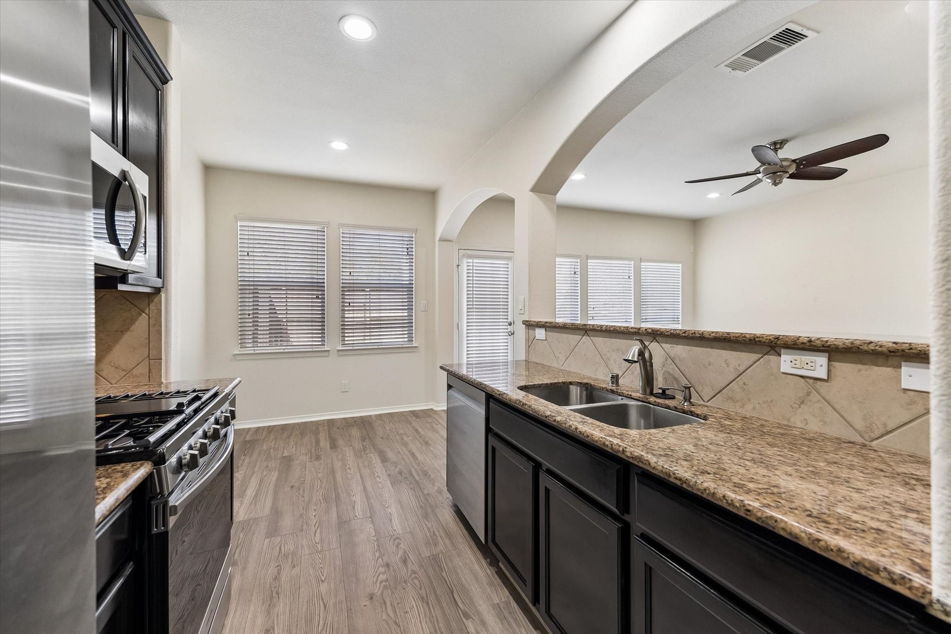 10942 Chazenwood Drive, Houston, TX 77064