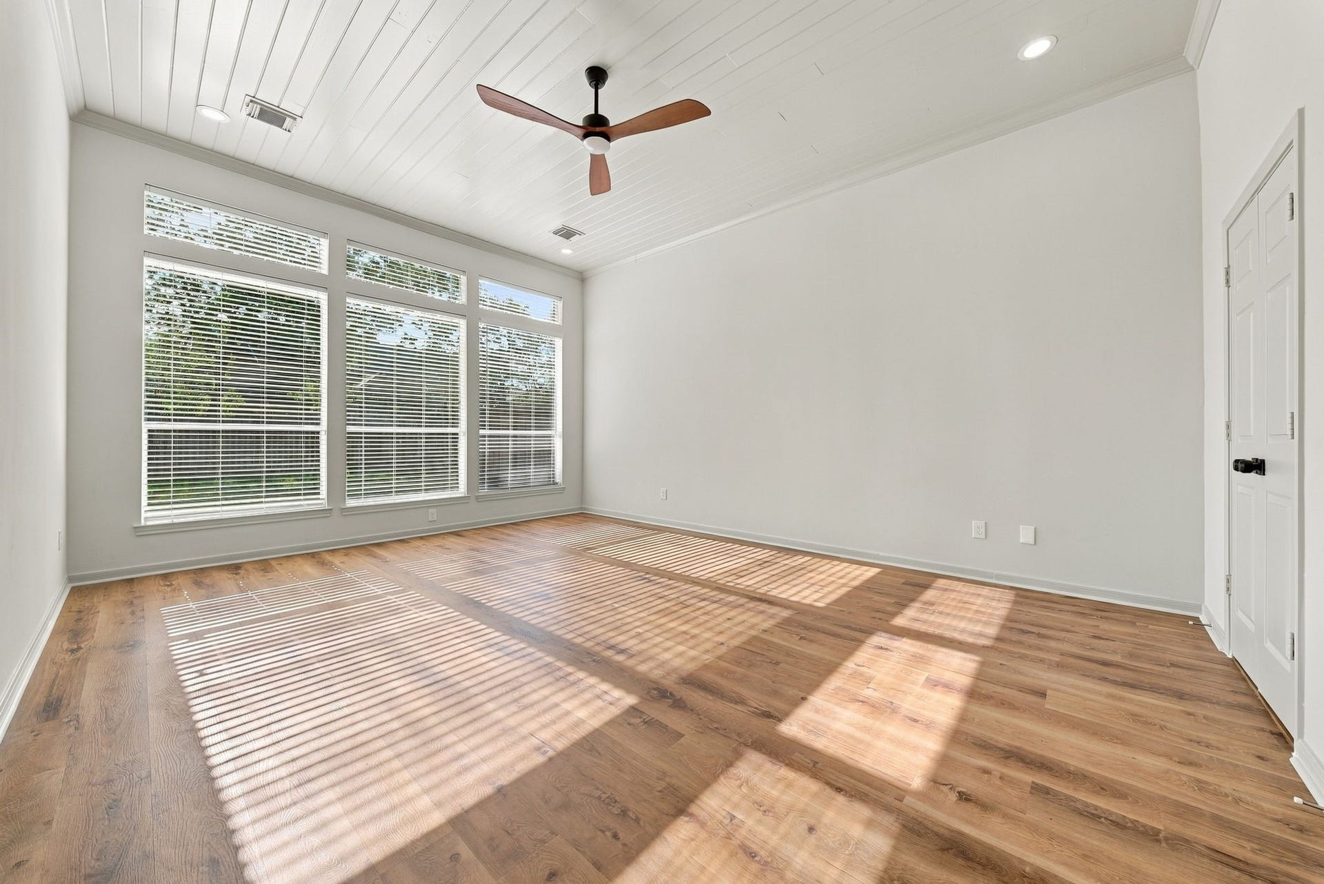 25707 White Springs Court, Spring, TX 77373