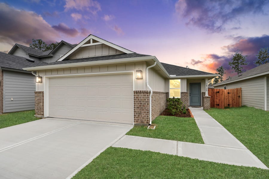 Property photo for 18720 Loom Drive, Conroe, TX