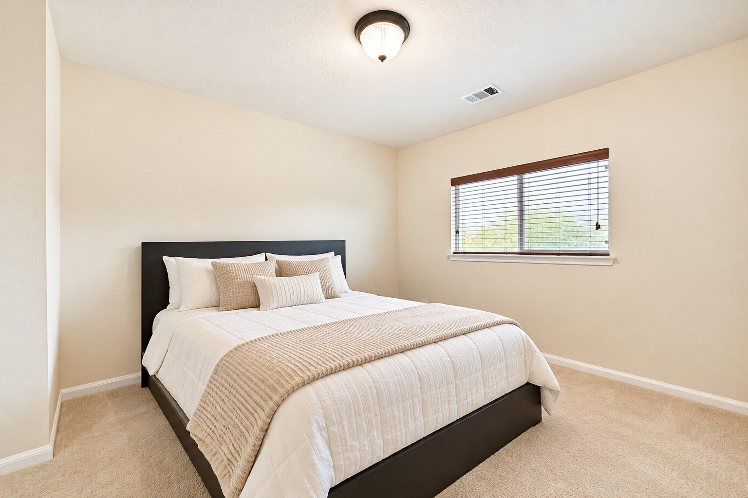 880 Shoal Pointe Lane, League City, TX 77573 Third bedroom