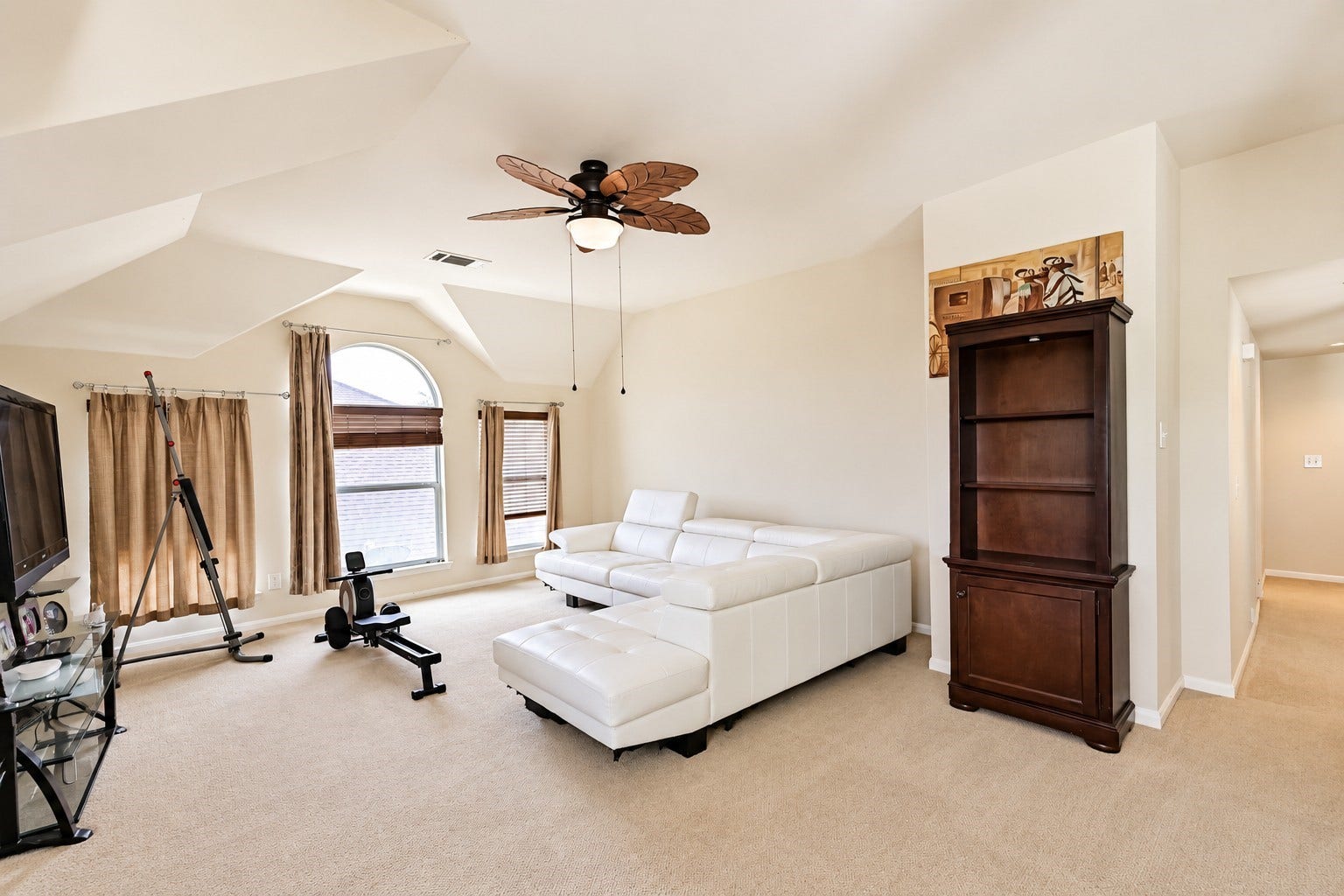 880 Shoal Pointe Lane, League City, TX 77573 880 Shoal Pointe Lane, League City, TX 77573
