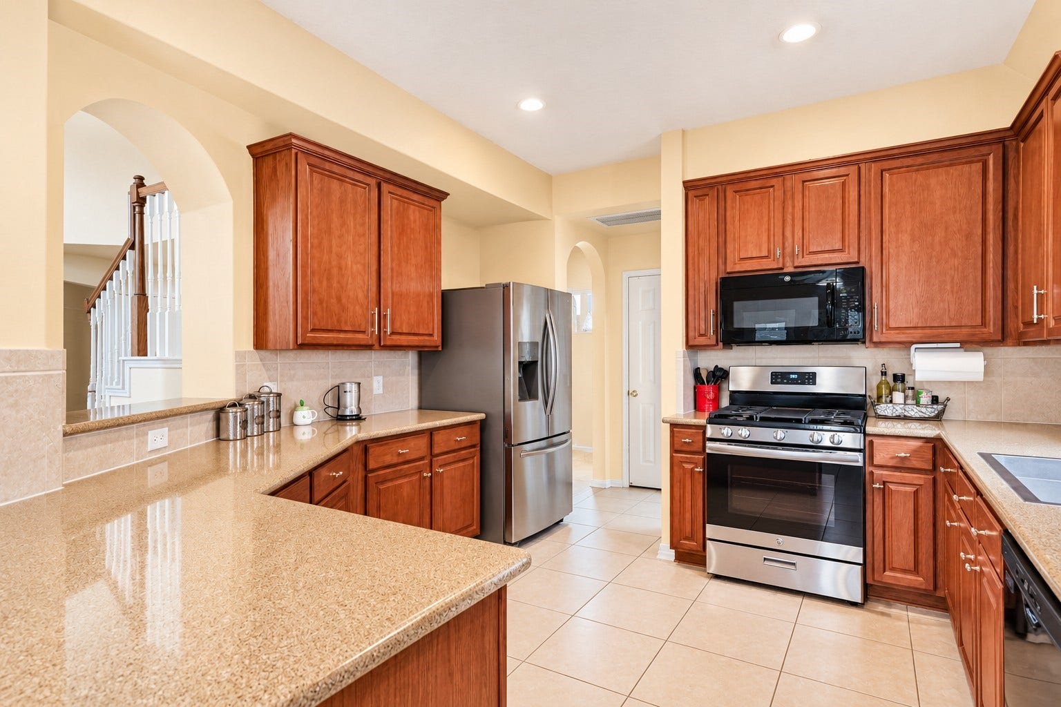 880 Shoal Pointe Lane, League City, TX 77573 880 Shoal Pointe Lane, League City, TX 77573