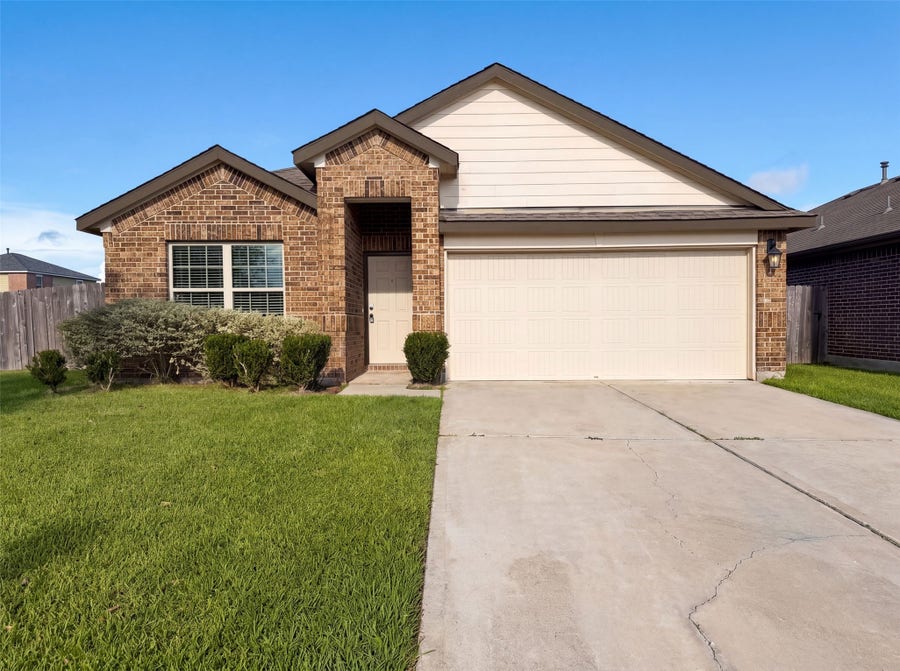Property photo for 8126 Gambrel Way, Rosharon, TX