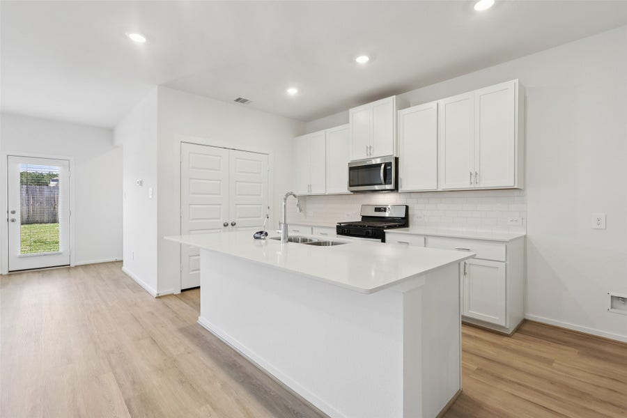 Property photo for 1304 Anacapa Street, Huffman, TX