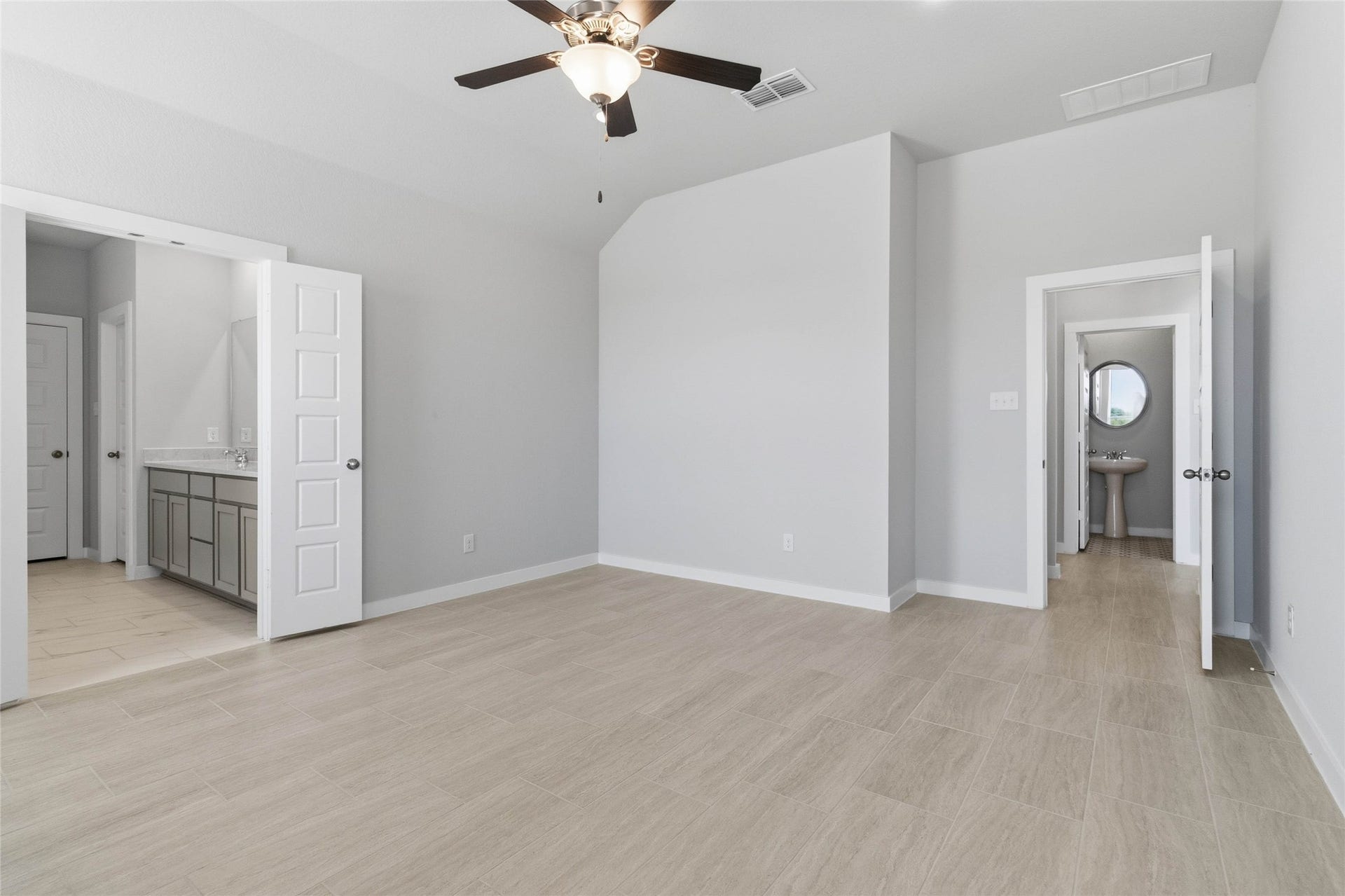 13613 Armstrong Street, Conroe, TX 77303 Representative Photo. Not Actual Home.