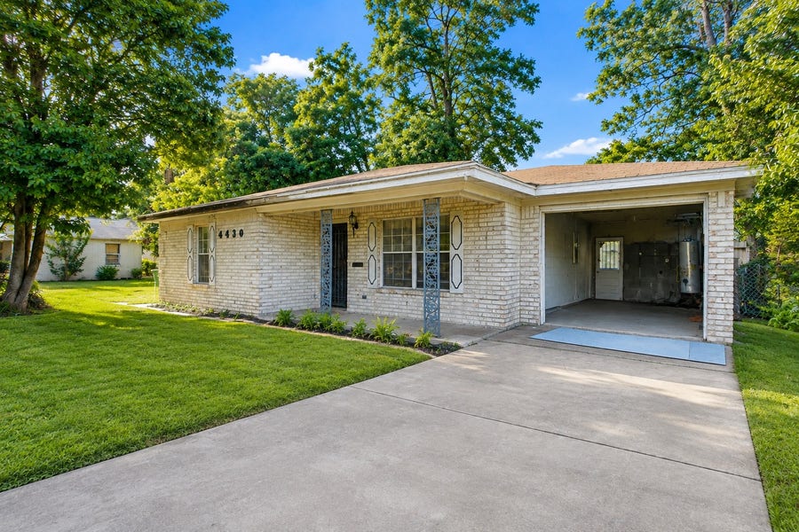 Property photo for 5305 Kashmere Street, Houston, TX
