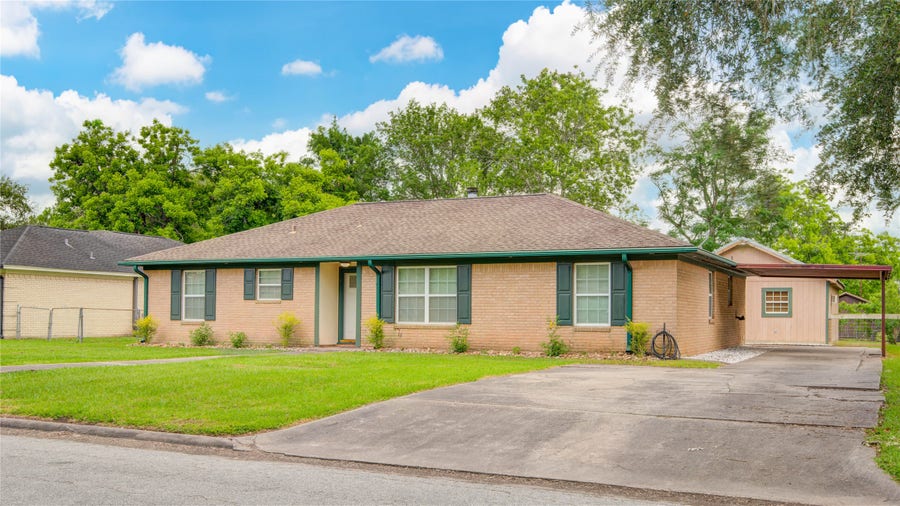 Property photo for 1461 Camellia Street Drive, Sweeny, TX