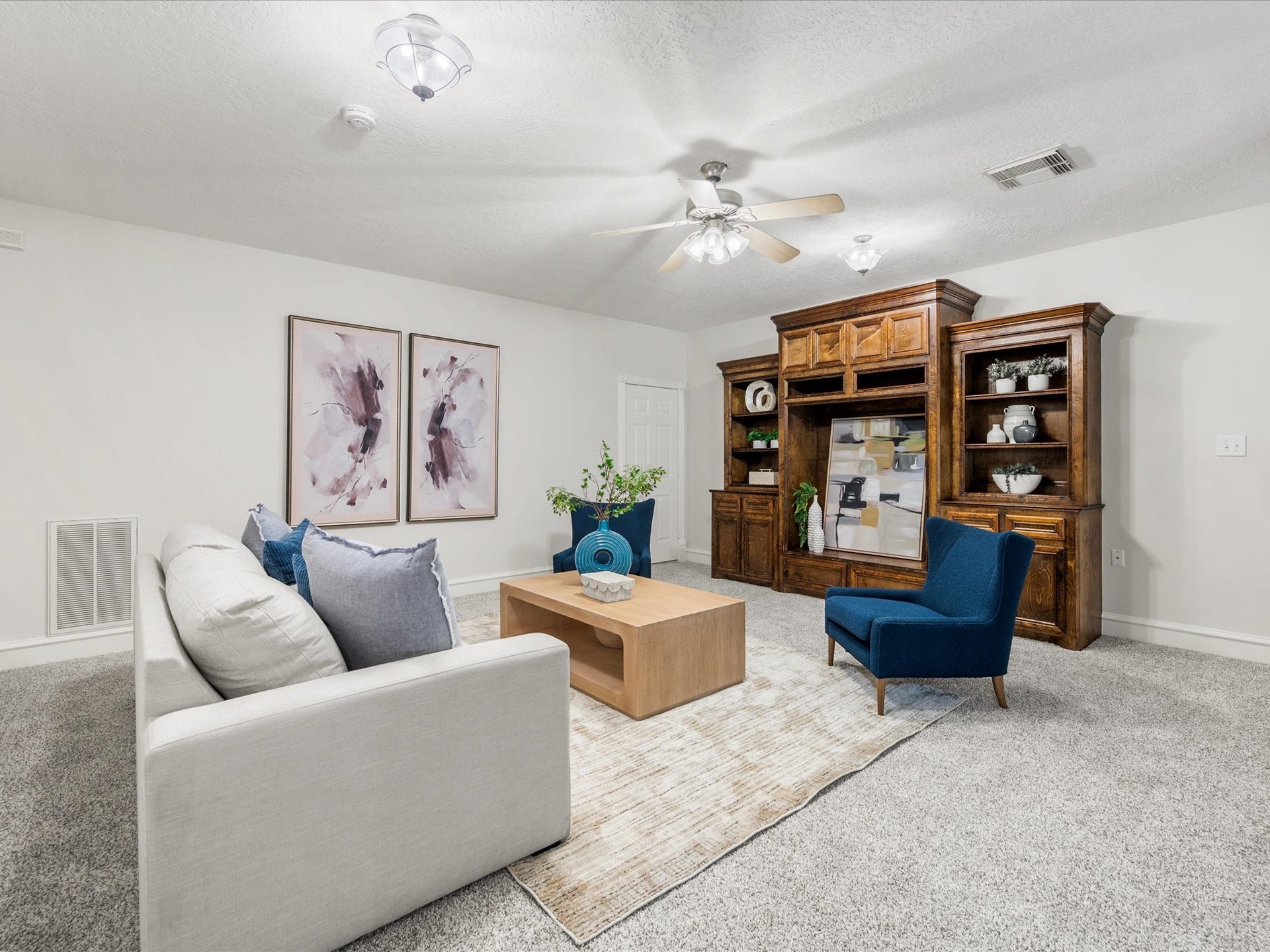10231 Crestwater Circle, Magnolia, TX 77354 10231 Crestwater Circle, Magnolia, TX 77354