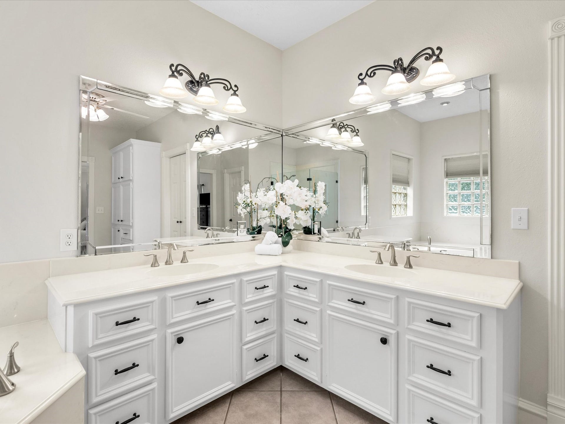 10231 Crestwater Circle, Magnolia, TX 77354 10231 Crestwater Circle, Magnolia, TX 77354