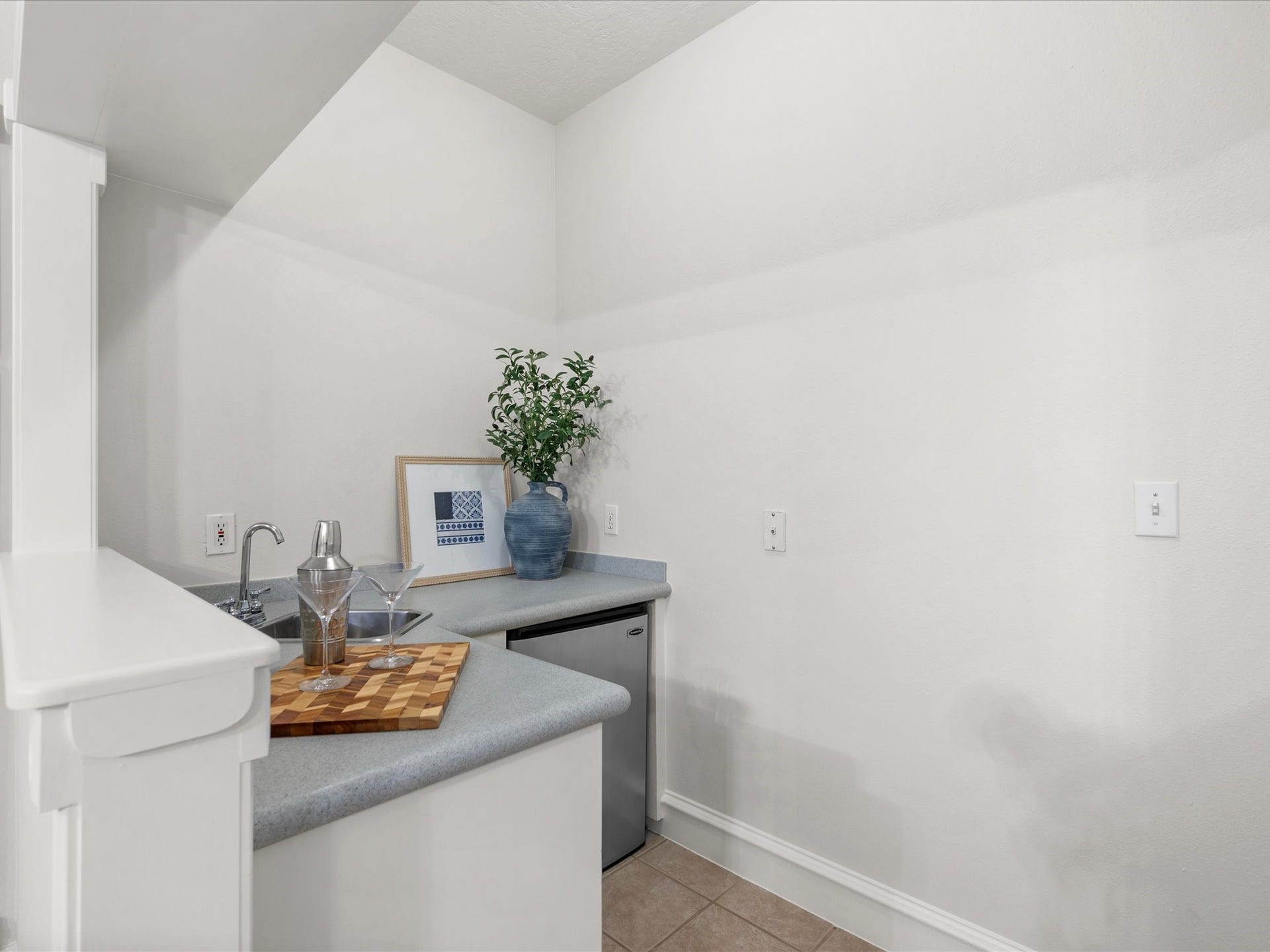 10231 Crestwater Circle, Magnolia, TX 77354 10231 Crestwater Circle, Magnolia, TX 77354