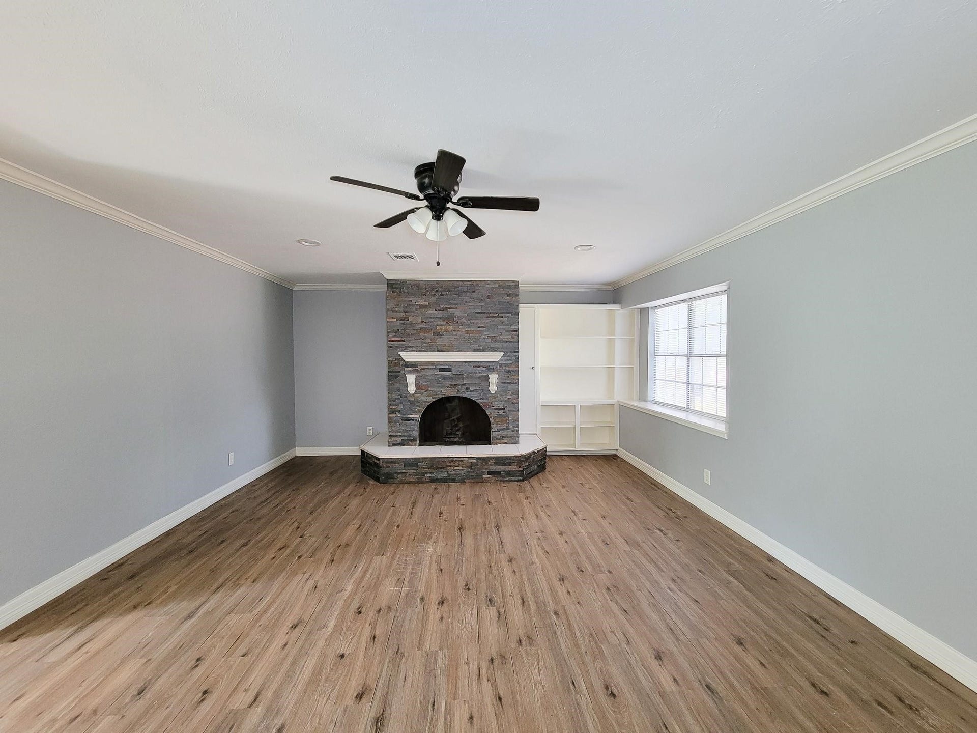 6109 Arthington Street, Houston, TX 77053 6109 Arthington Street, Houston, TX 77053