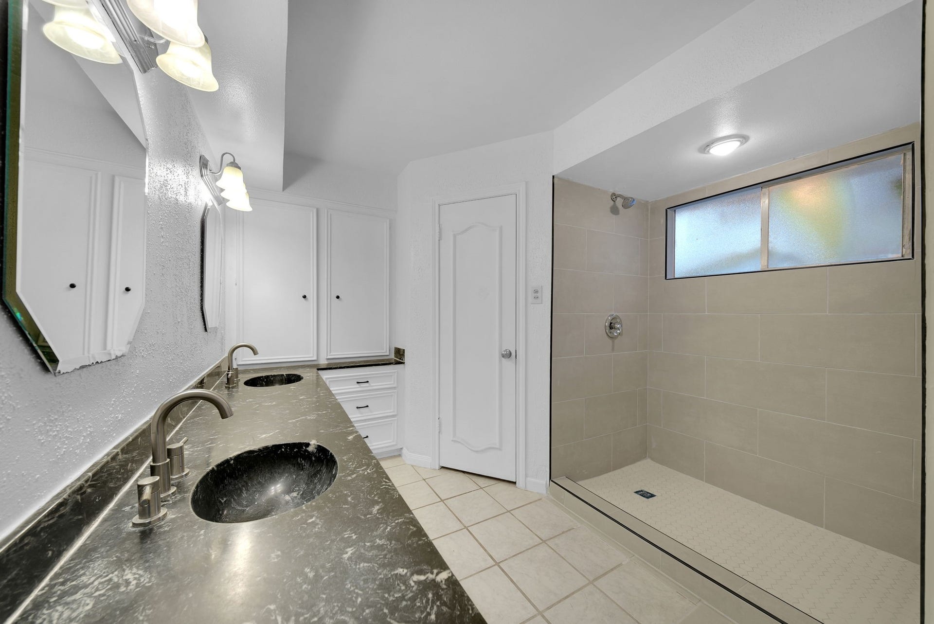 10806 Creektree Drive, Houston, TX 77070