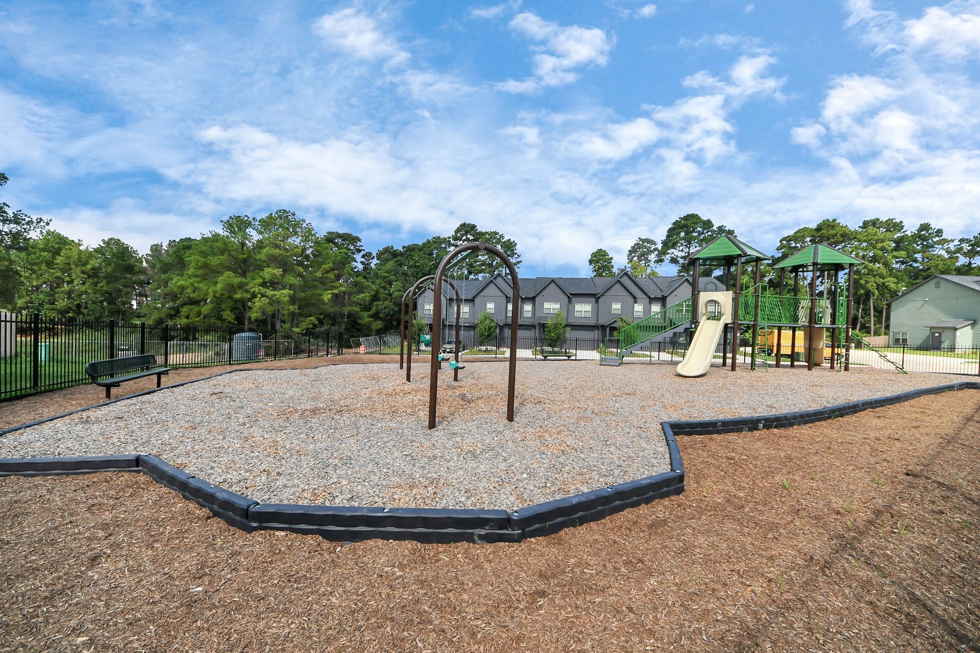 7711 Longmire Road, #199, Conroe, TX 77304 Enjoy an abundance of Amenities:Resort-Style Pool w/Sundeck Ledge&Outdoor Lounge Areas w/Grilling area,Gaming Lawn,Pickleball Court,Quaint Dog Park for your fur babies!24/7 Fitness Center w/Kids Play Zone area.Stunning Clubhouse w/Caf/Lounge.Playground Area.Electric Vehicle Charging Stations!