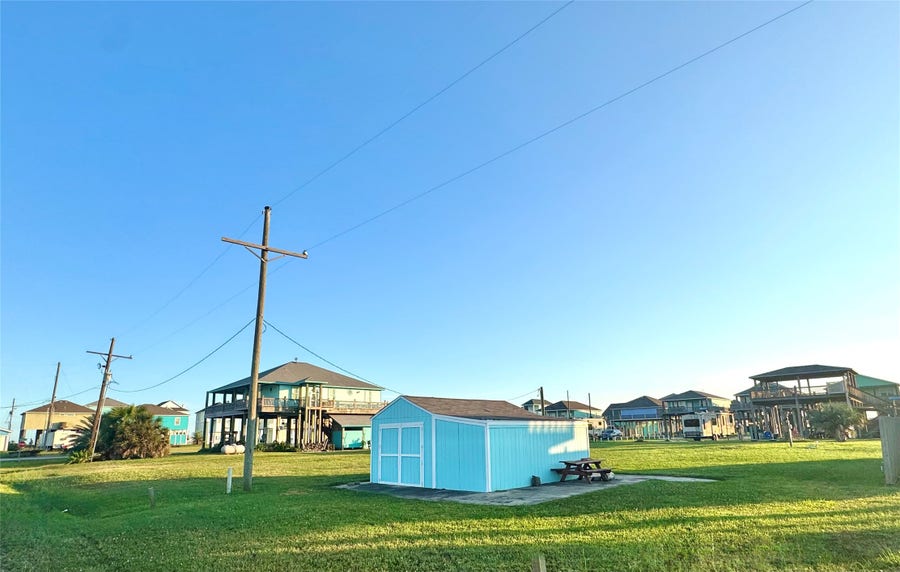 Property photo for 851 S Sage Road, Crystal Beach, TX