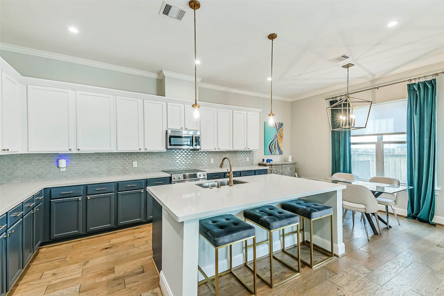 Property photo for 8816 Hollywood Garden Lane, Houston, TX
