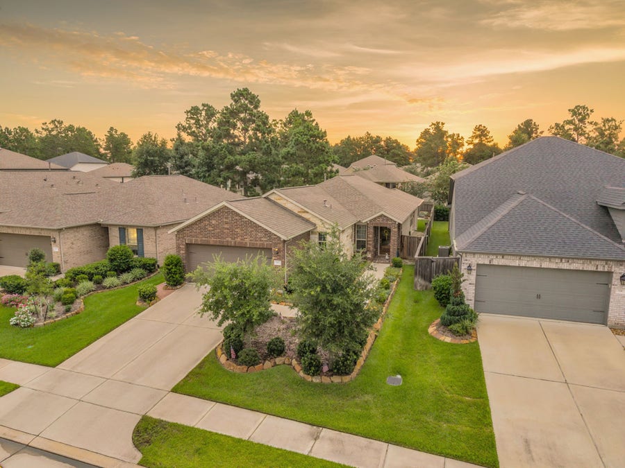 Property photo for 118 Wild Wisteria Lane, Montgomery, TX