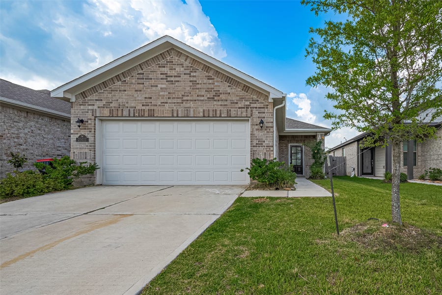 Property photo for 23022 Undertaken Path, Katy, TX