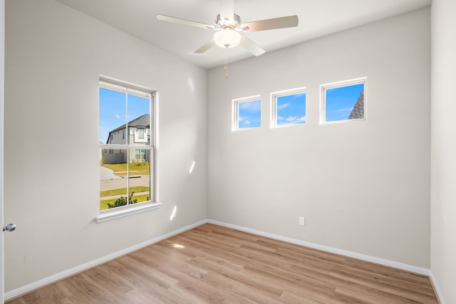 2510 Gleaming Pear Drive, Manvel, TX 77578 2510 Gleaming Pear Drive, Manvel, TX 77578