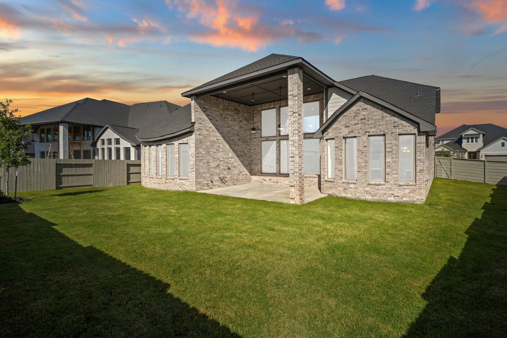2510 Gleaming Pear Drive, Manvel, TX 77578 2510 Gleaming Pear Drive, Manvel, TX 77578
