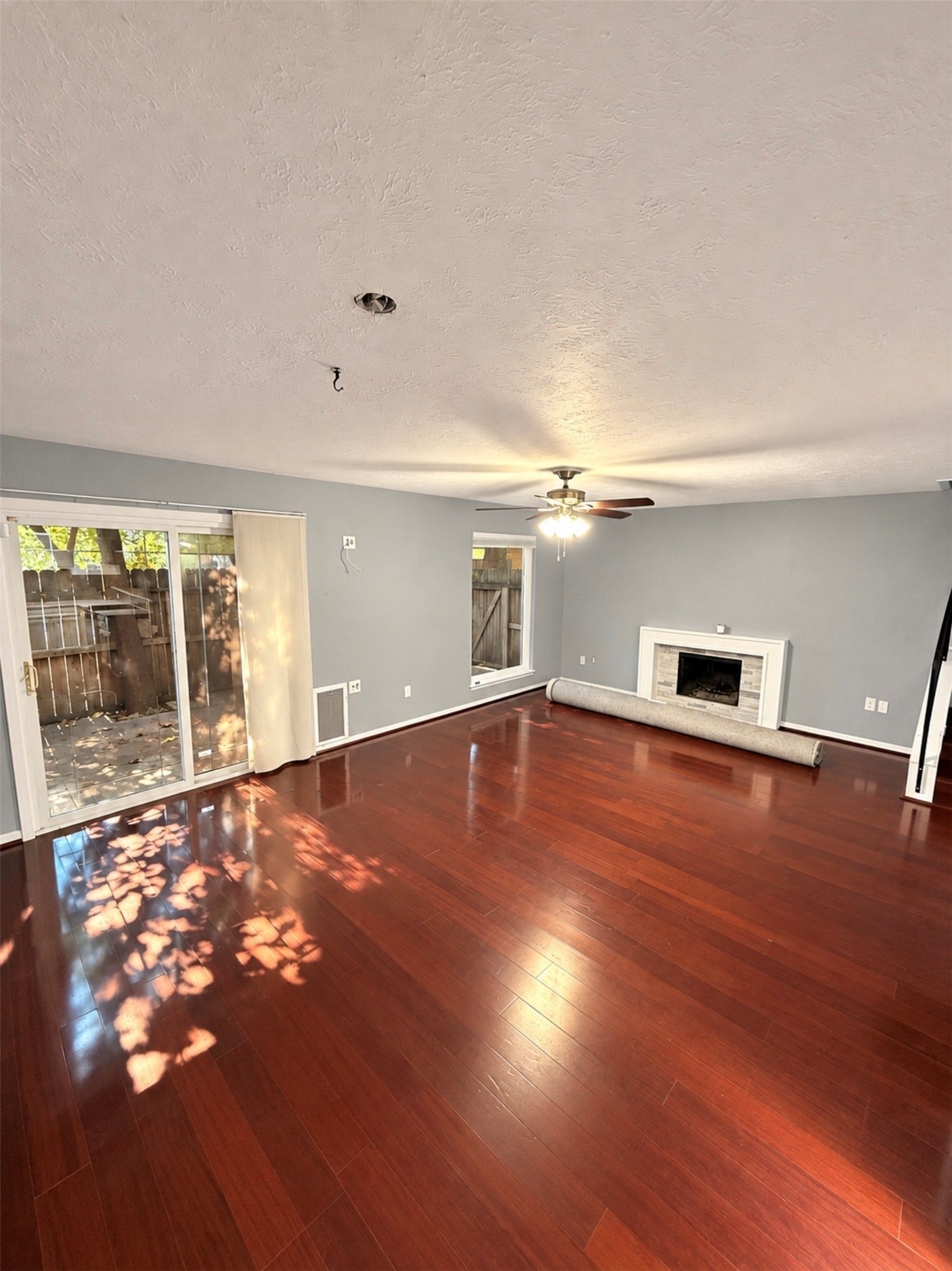 18122 Kings Row, Webster, TX 77058