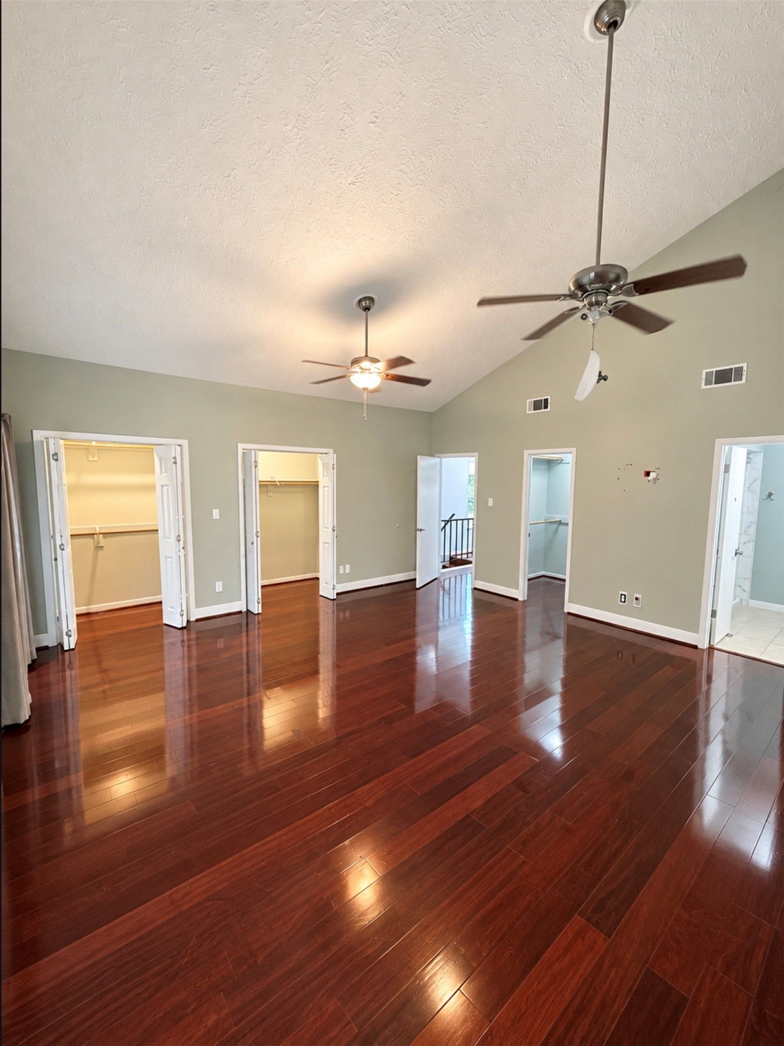 18122 Kings Row, Webster, TX 77058