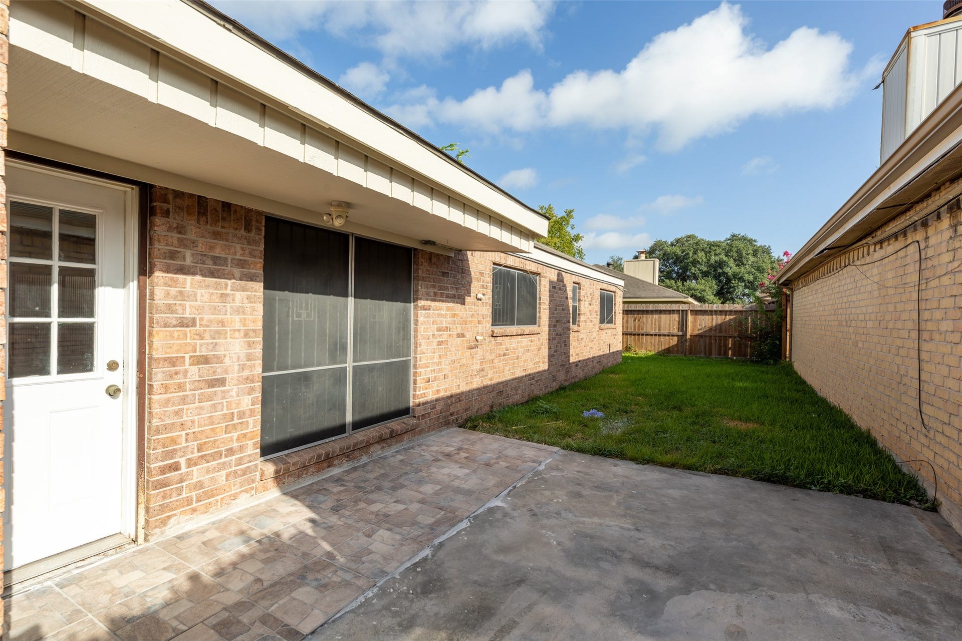 9614 Langdon Lane, Houston, TX 77036 9614 Langdon Lane, Houston, TX 77036