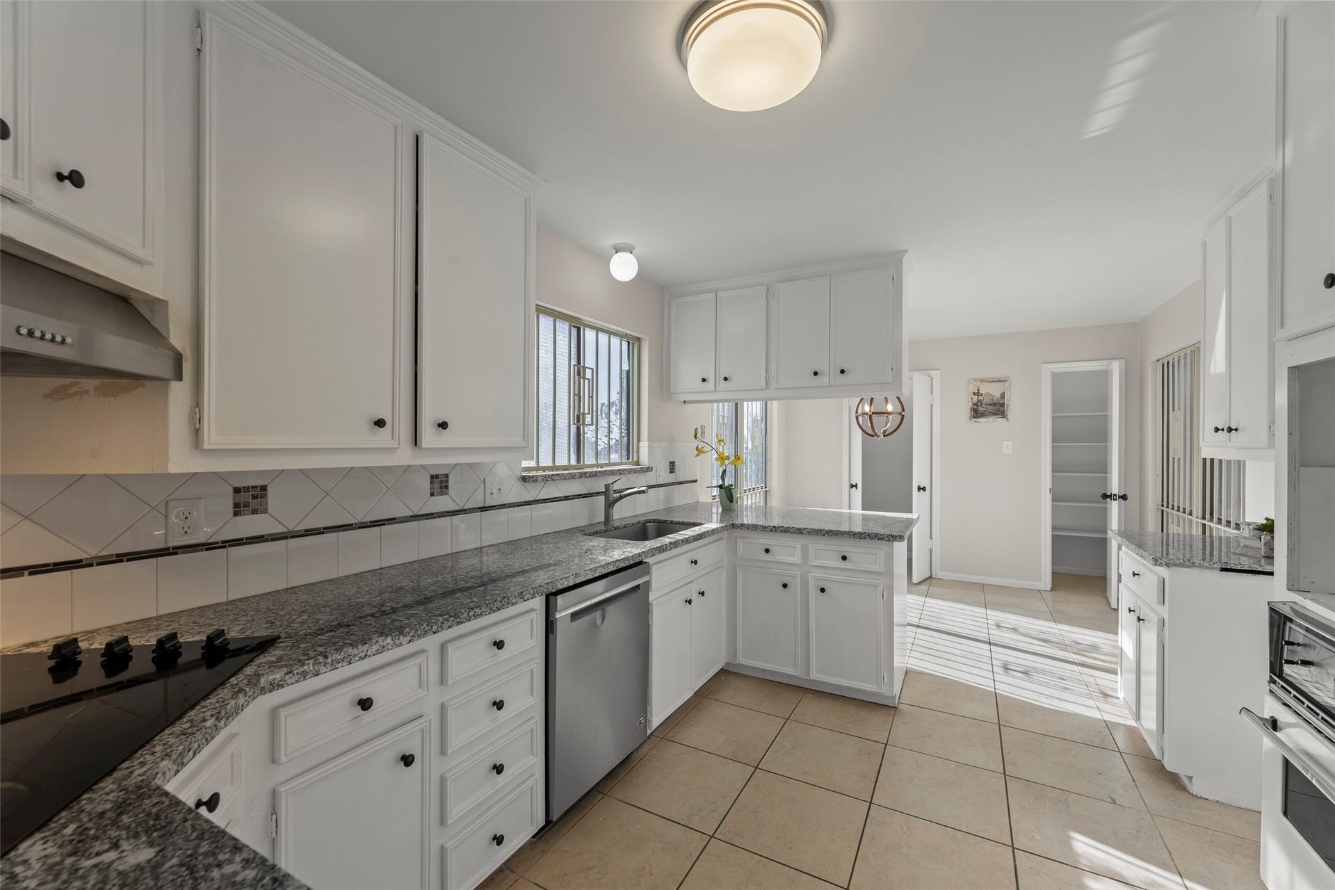 9614 Langdon Lane, Houston, TX 77036 9614 Langdon Lane, Houston, TX 77036