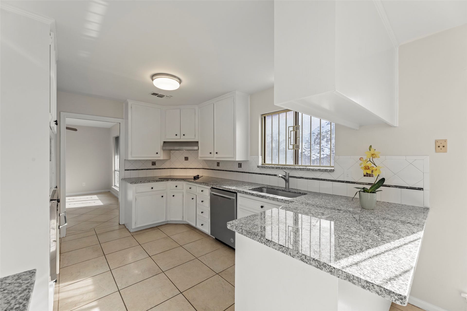 9614 Langdon Lane, Houston, TX 77036 9614 Langdon Lane, Houston, TX 77036