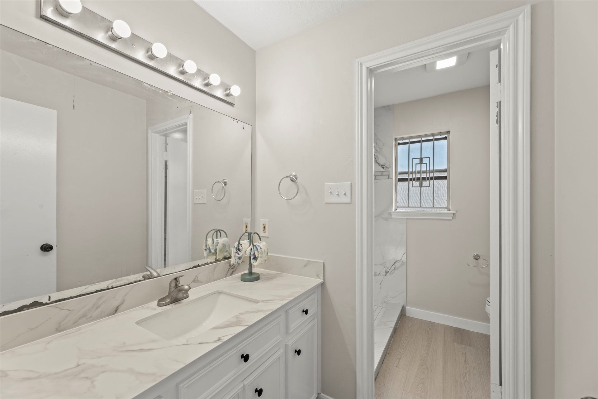 9614 Langdon Lane, Houston, TX 77036 9614 Langdon Lane, Houston, TX 77036