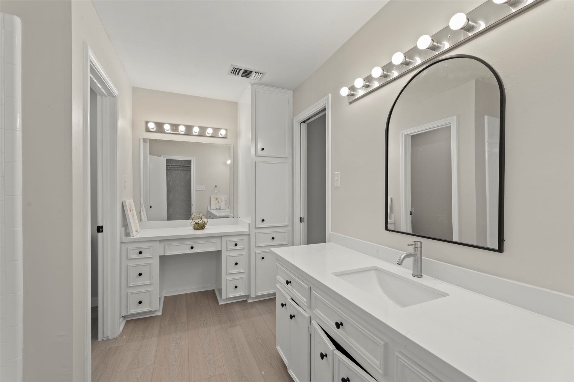 9614 Langdon Lane, Houston, TX 77036 9614 Langdon Lane, Houston, TX 77036