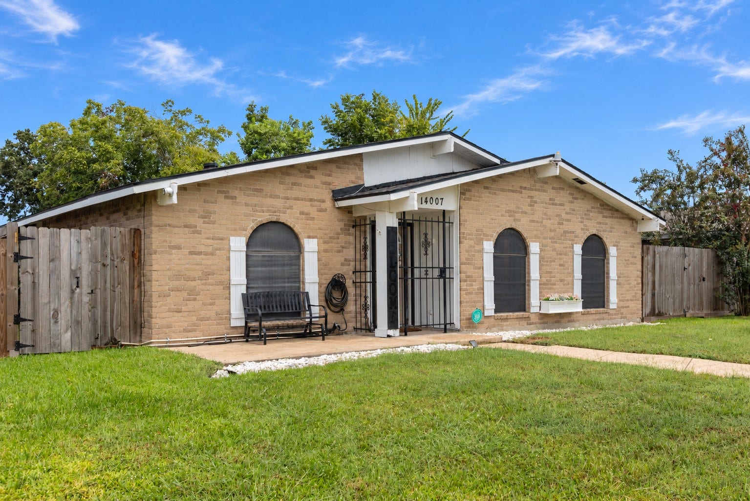 14007 Lorne Drive, Houston, TX 77049 14007 Lorne Drive, Houston, TX 77049