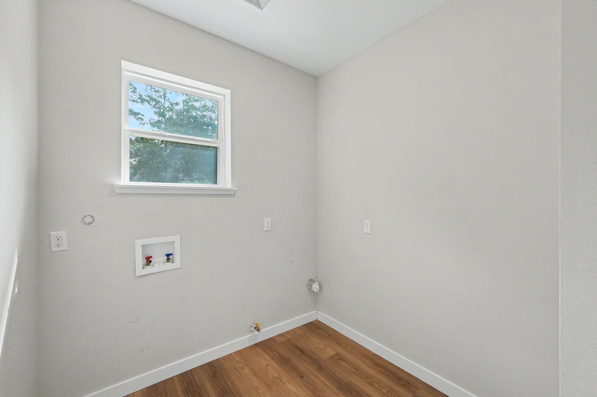 7500 Nickaburr Creek Drive, Magnolia, TX 77354