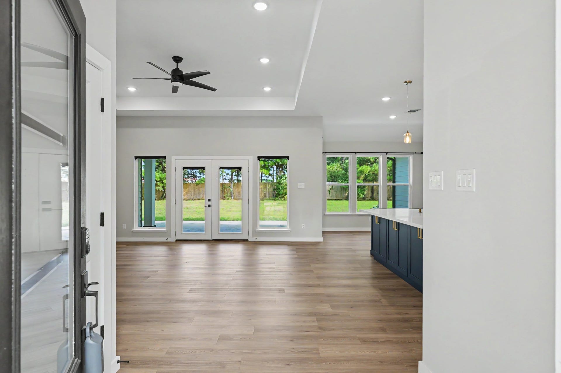 7500 Nickaburr Creek Drive, Magnolia, TX 77354