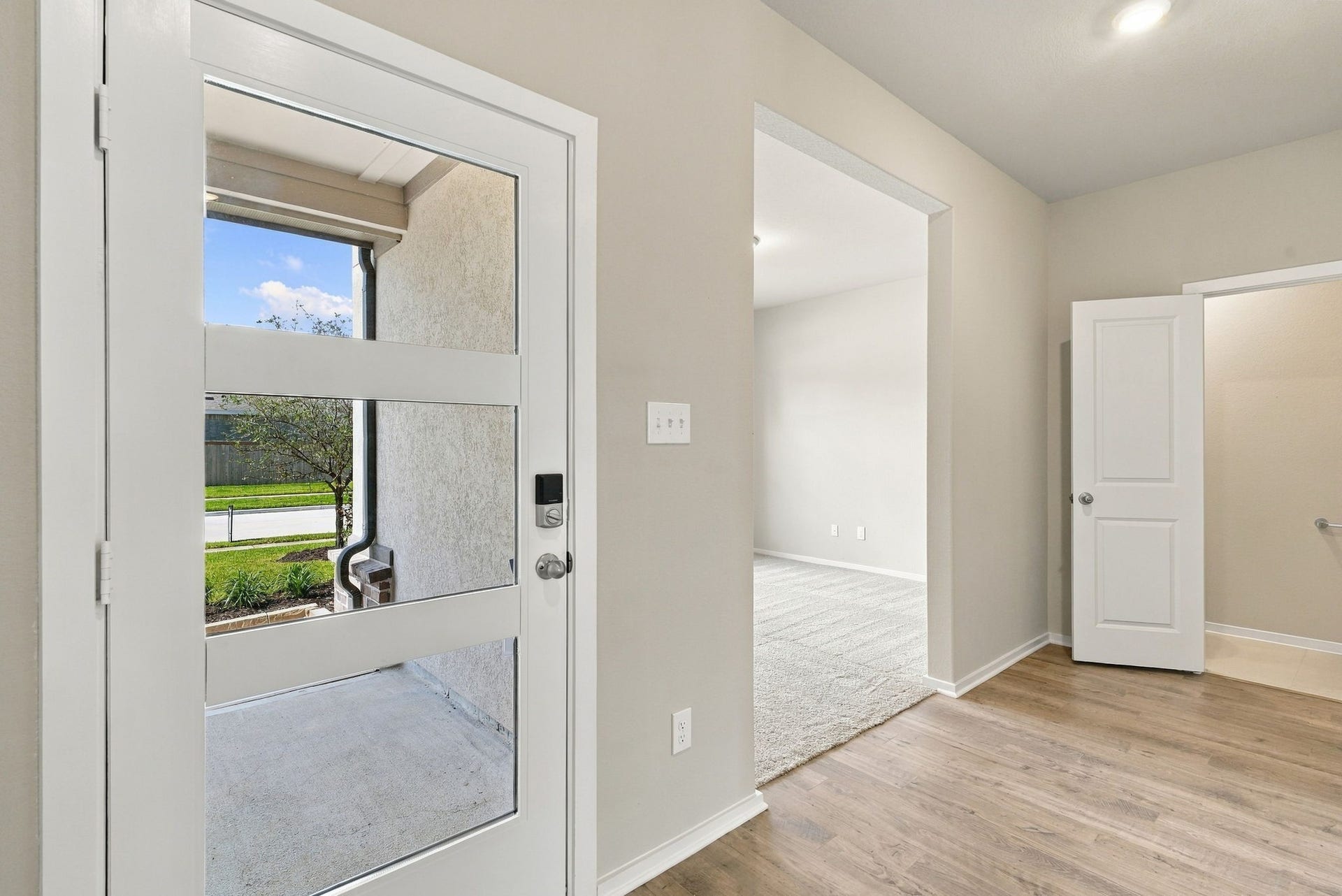 3530 Cardinal Pointe Drive, Angleton, TX 77515 3530 Cardinal Pointe Drive, Angleton, TX 77515